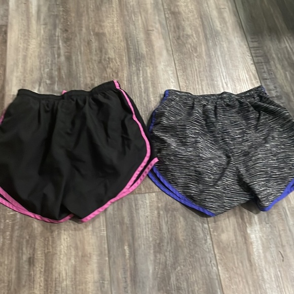 Nike Dri Fit Tempo Running Shorts Lot of 2 pair Elastic Waist Multicolor XS - Picture 7 of 7
